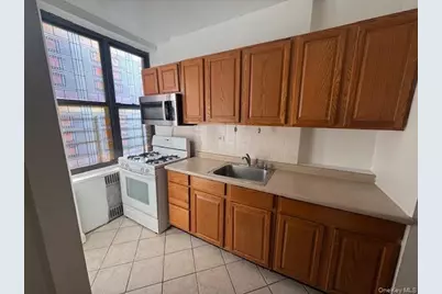 3017 Riverdale Avenue #1F, Bronx, NY 10463 - Photo 3