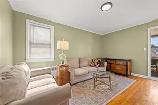 82-18 258th St, Floral Park, NY 11004 - Photo 5