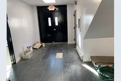 504 Cherry Lane #1st Floor, Floral Park, NY 11001 - Photo 9