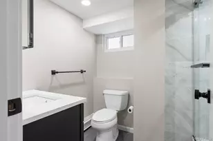 53 Elizabeth Dr, Bethpage, NY 11714 - Photo 27