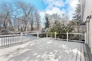 53 Elizabeth Dr, Bethpage, NY 11714 - Photo 33