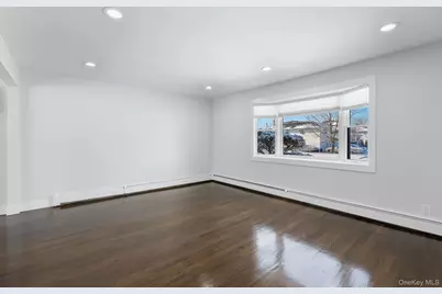 53 Elizabeth Drive, Bethpage, NY 11714 - Photo 11