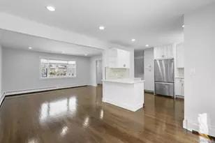 53 Elizabeth Dr, Bethpage, NY 11714 - Photo 13