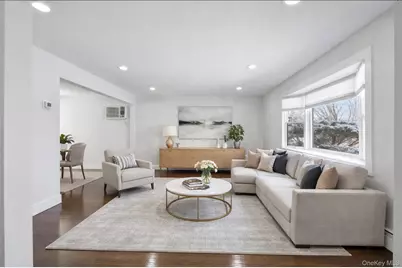 53 Elizabeth Drive, Bethpage, NY 11714 - Photo 5