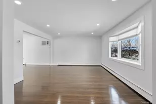 53 Elizabeth Dr, Bethpage, NY 11714 - Photo 9