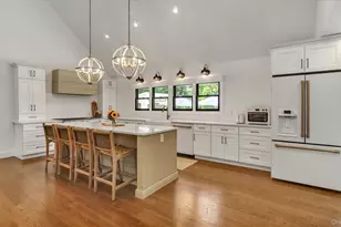 99 Beach Rd, Westhampton Beach, NY 11978 - Photo 9