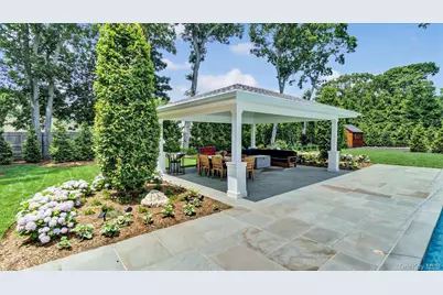 99 Beach Road, Westhampton Beach, NY 11978 - Photo 33