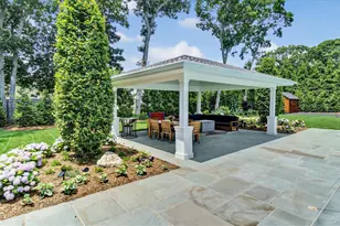 99 Beach Rd, Westhampton Beach, NY 11978 - Photo 33