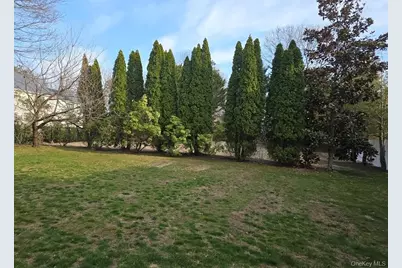1A Jackson Avenue #A, Hampton Bays, NY 11946 - Photo 7