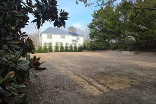 1A Jackson Ave, Hampton Bays, NY 11946 - Photo 25