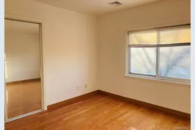 64-48 Cloverdale Boulevard #2nd Fl, Bayside, NY 11364 - Photo 5