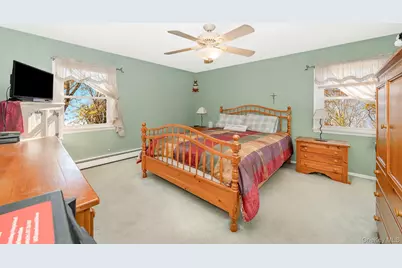 265 S 4th Street, Lindenhurst, NY 11757 - Photo 9