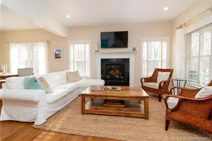 485 Hickory Ave, Southold, NY 11971 - Photo 17