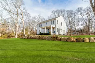 485 Hickory Ave, Southold, NY 11971 - Photo 5