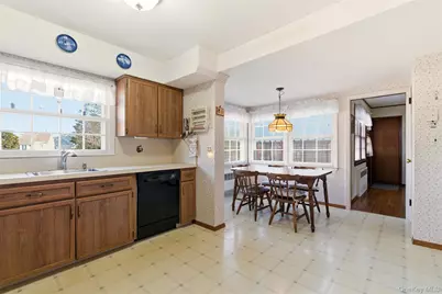 24 Birchwood Drive, Great River, NY 11739 - Photo 11