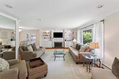 9 White Oak Lane, Westhampton, NY 11977 - Photo 3