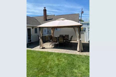 9 Blanche Street Street, Plainview, NY 11803 - Photo 25