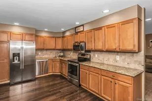 9 Blanche Street St, Plainview, NY 11803 - Photo 3