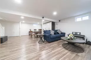 57 Chaffee Ave, Albertson, NY 11507 - Photo 19