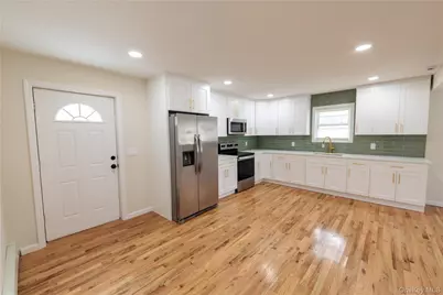 58 Norfleet Lane, Coram, NY 11727 - Photo 7