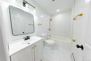 58 Norfleet Ln, Coram, NY 11727 - Photo 13