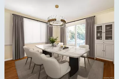 2 Bonnie Lynn Court, Roslyn, NY 11576 - Photo 9