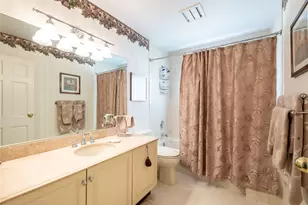 2 Bonnie Lynn Ct, Roslyn, NY 11576 - Photo 19