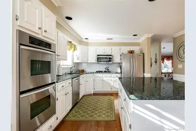 2 Bonnie Lynn Court, Roslyn, NY 11576 - Photo 27