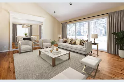 2 Bonnie Lynn Court, Roslyn, NY 11576 - Photo 5