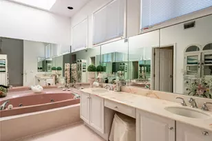 2 Bonnie Lynn Ct, Roslyn, NY 11576 - Photo 31