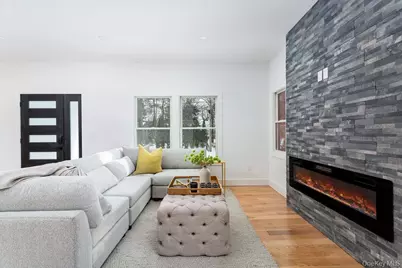 17 Maple Drive, Old Greenwich, CT 06870 - Photo 3