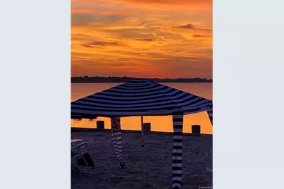 25 Shinnecock Road, East Quogue, NY 11942 - Photo 7