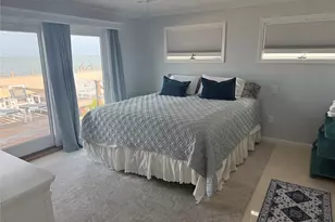 25 Shinnecock Rd, East Quogue, NY 11942 - Photo 19