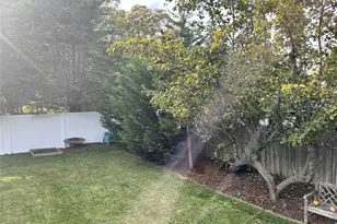 104 19th St, Wading River, NY 11792 - Photo 35