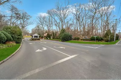 113 Birchwood Road, Coram, NY 11727 - Photo 29