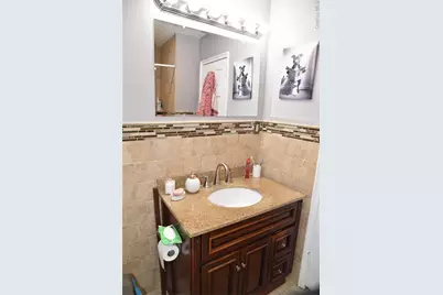 806 Waring Avenue, Bronx, NY 10467 - Photo 15