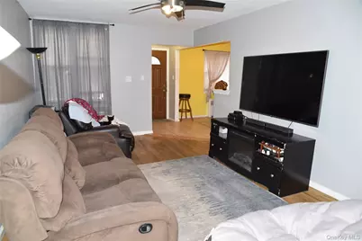 806 Waring Avenue, Bronx, NY 10467 - Photo 17