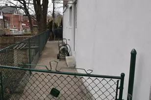 806 Waring Ave, Bronx, NY 10467 - Photo 31