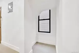 1024 E 226th St, Bronx, NY 10466 - Photo 19