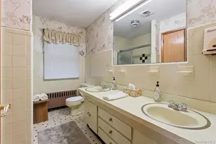 92 Apple St, Brentwood, NY 11717 - Photo 7