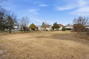 92 Apple St, Brentwood, NY 11717 - Photo 23