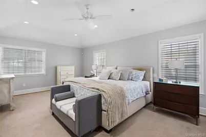 51 Paddington Road, Scarsdale, NY 10583 - Photo 23