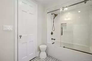 51 Paddington Rd, Scarsdale, NY 10583 - Photo 31