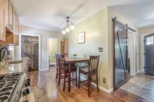 524 Central Ave, Bethpage, NY 11714 - Photo 9