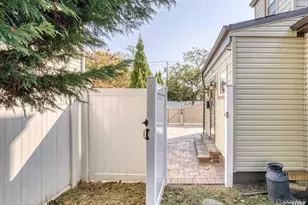 524 Central Ave, Bethpage, NY 11714 - Photo 3