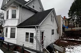 3 Balding Ave, Poughkeepsie, NY 12601 - Photo 5