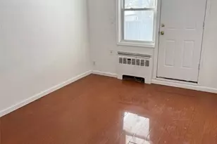 87-62 Little Neck Pkwy, Floral Park, NY 11001 - Photo 5