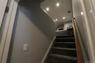 275 Railroad Avenue, Center Moriches, NY 11934 - Photo 11