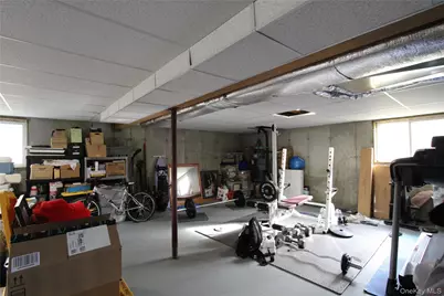 275 Railroad Avenue, Center Moriches, NY 11934 - Photo 19