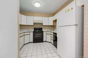 100 Daly Blvd, Oceanside, NY 11572 - Photo 9